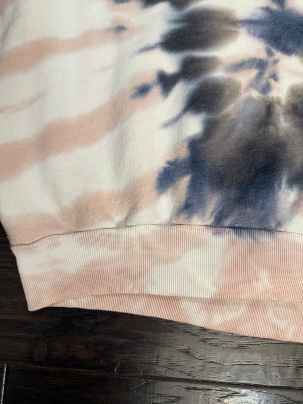 Hoodie Top Young Fabulous & Broke Peach and Navy Tie-Dye - Picture 4 of 15